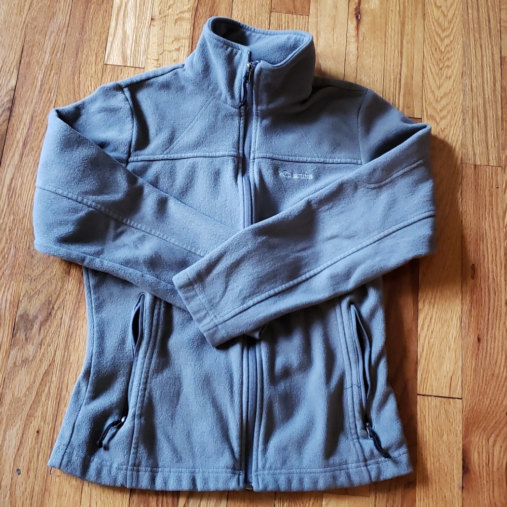 SOLD 💢 Columbia fleece jacket
